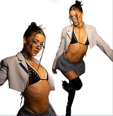 Kari José presenta su nuevo sencillo “Celopatía”