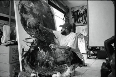 DEL TATUAJE AL ARTE CONTEMPORÁNEO: ALAN GUTIÉRREZ INAUGURA SU PRIMERA EXPOSICIÓN INDIVIDUAL "NaDa eN ReaLiDaD IMpoRta".