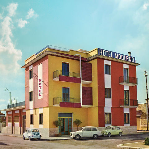 hotel_moderno_copertina-SPOTIFY.jpg