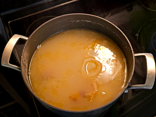How to Make Homemade Chicken Stock or Broth