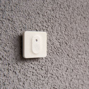 shelly ht blu white image