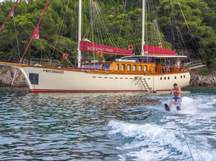 Private Gulet Charter in Croatia for Families & Friends - Yachts from €11,500 per week