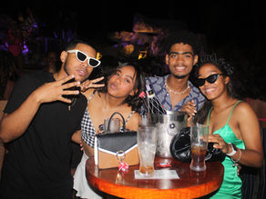 Qué ponerse para salir en Punta Cana: tips de moda nocturna tropical