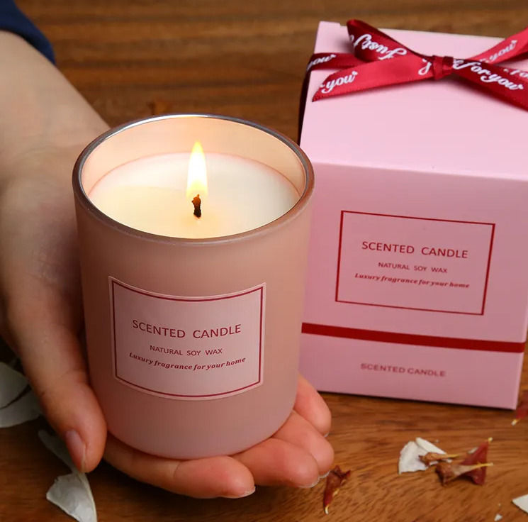 Thumbnail: Pink Feminine Aromatic Candle