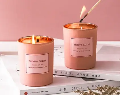 Thumbnail: Pink Feminine Aromatic Candle