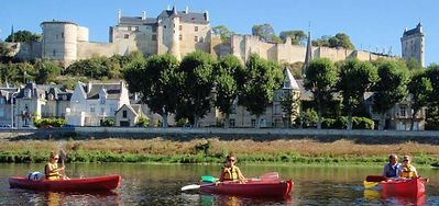 Canoeing in Chinon
