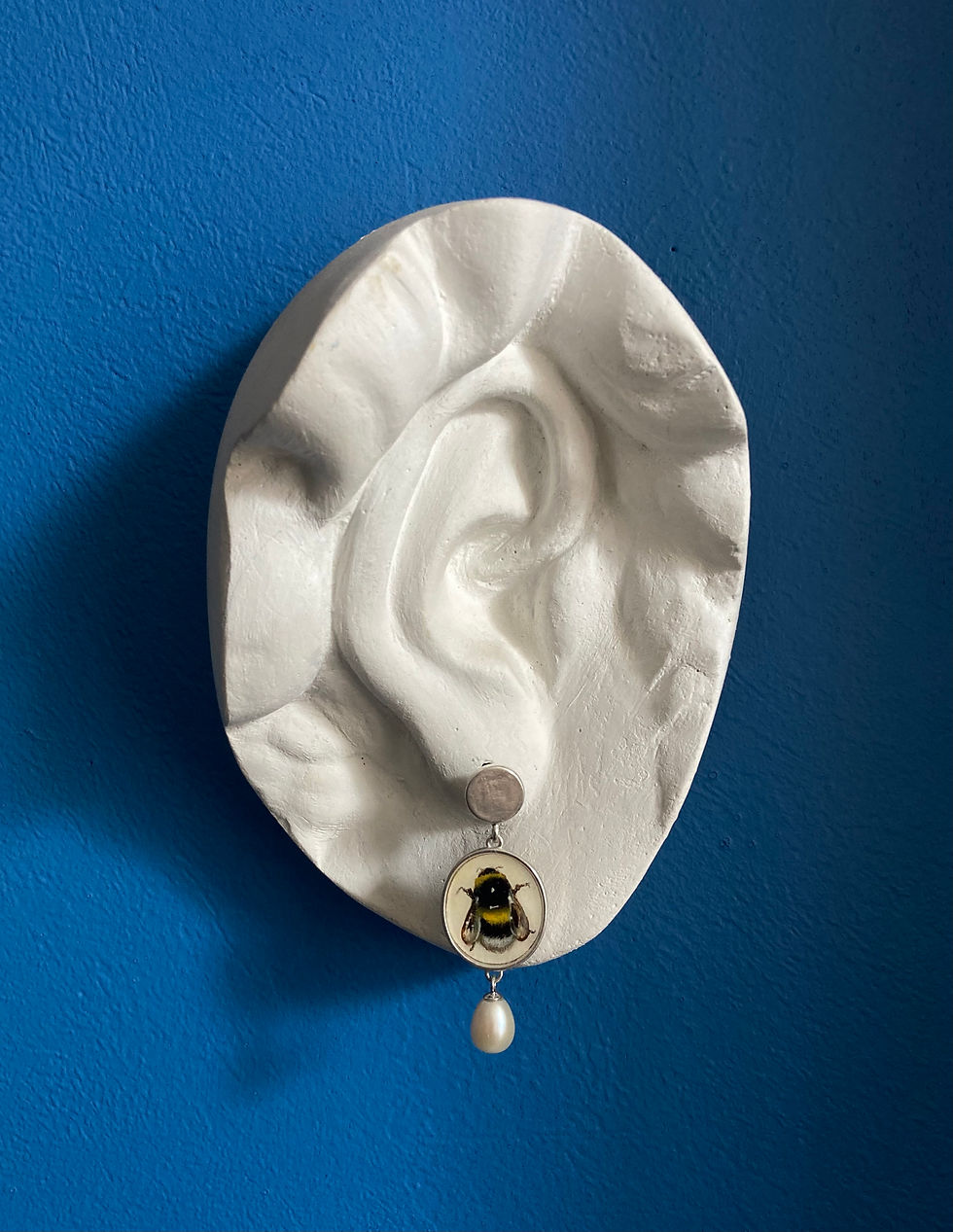 Thumbnail: Bumblebee earrings