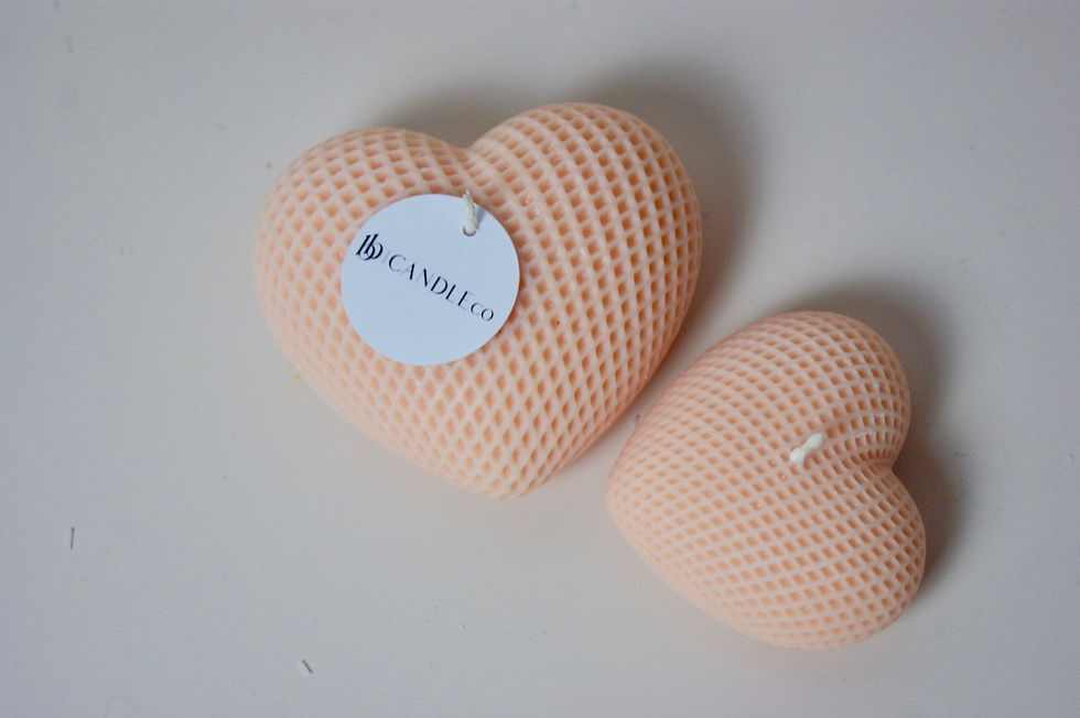 Thumbnail: Heart Scented Candle