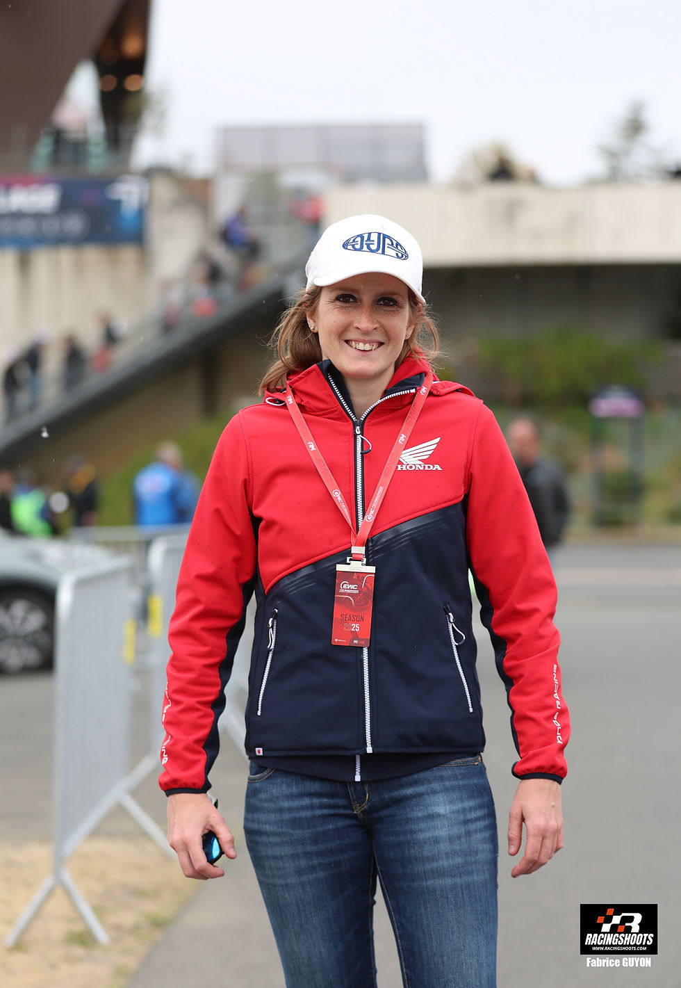 24 HEURES DU MANS MOTOS. Mélodie Coignard, une pilote engagée pour l’égalité et l’environnement.
