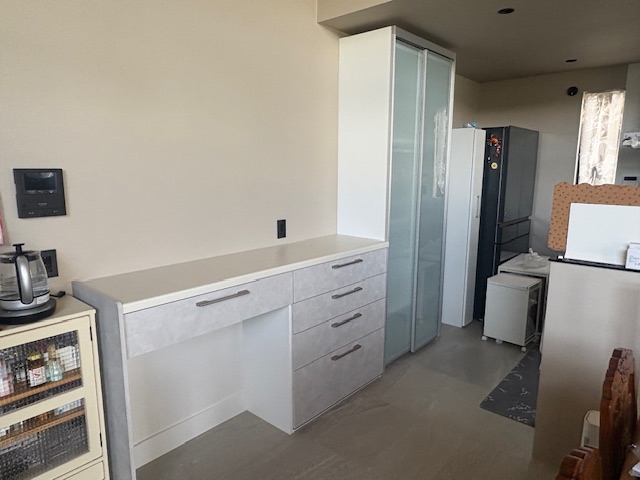 藤沢市のリフォーム カップボード取付け施工後の様子