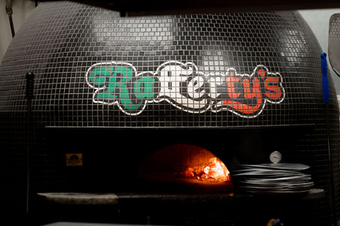 Rafferty’s Original and Woodfired Pizza in Crosby, MN is more than a place to eat — it is a stop worth building into any day trip, ride, or outing in the greater Lakes Area.