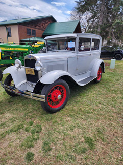 Planes, classic cars, emergency vehicles, and plenty of spring energy at Breezy Point Aviation Day 2026.