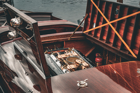 Scenes from the 2025 Gull Lake Classic at Bar Harbor Supper Club — a celebration of craftsmanship, history, and the timeless beauty of race boats on Gull Lake.