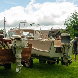 Vintage Larson and Crestliner boats on display at the 2025 Classic Larson Boat Show in Nisswa, Minnesota
