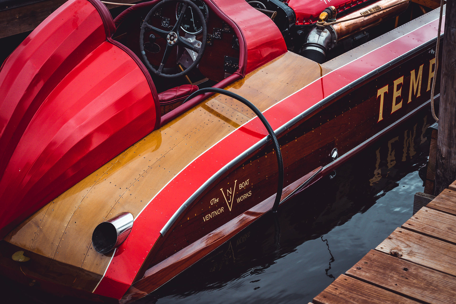 Scenes from the 2025 Gull Lake Classic at Bar Harbor Supper Club — a celebration of craftsmanship, history, and the timeless beauty of race boats on Gull Lake.