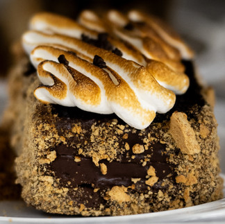 A behind-the-scenes look at Grand View Lodge’s de’Vine Heritage Wine Dinner—five courses, curated pairings, and a Lakes Area night done right.