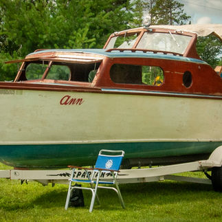 Vintage Larson and Crestliner boats on display at the 2025 Classic Larson Boat Show in Nisswa, Minnesota