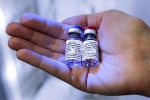 El Ministerio de Salud de Rusia ha puesto en circulación el primer lote de la vacuna contra la COVID-19