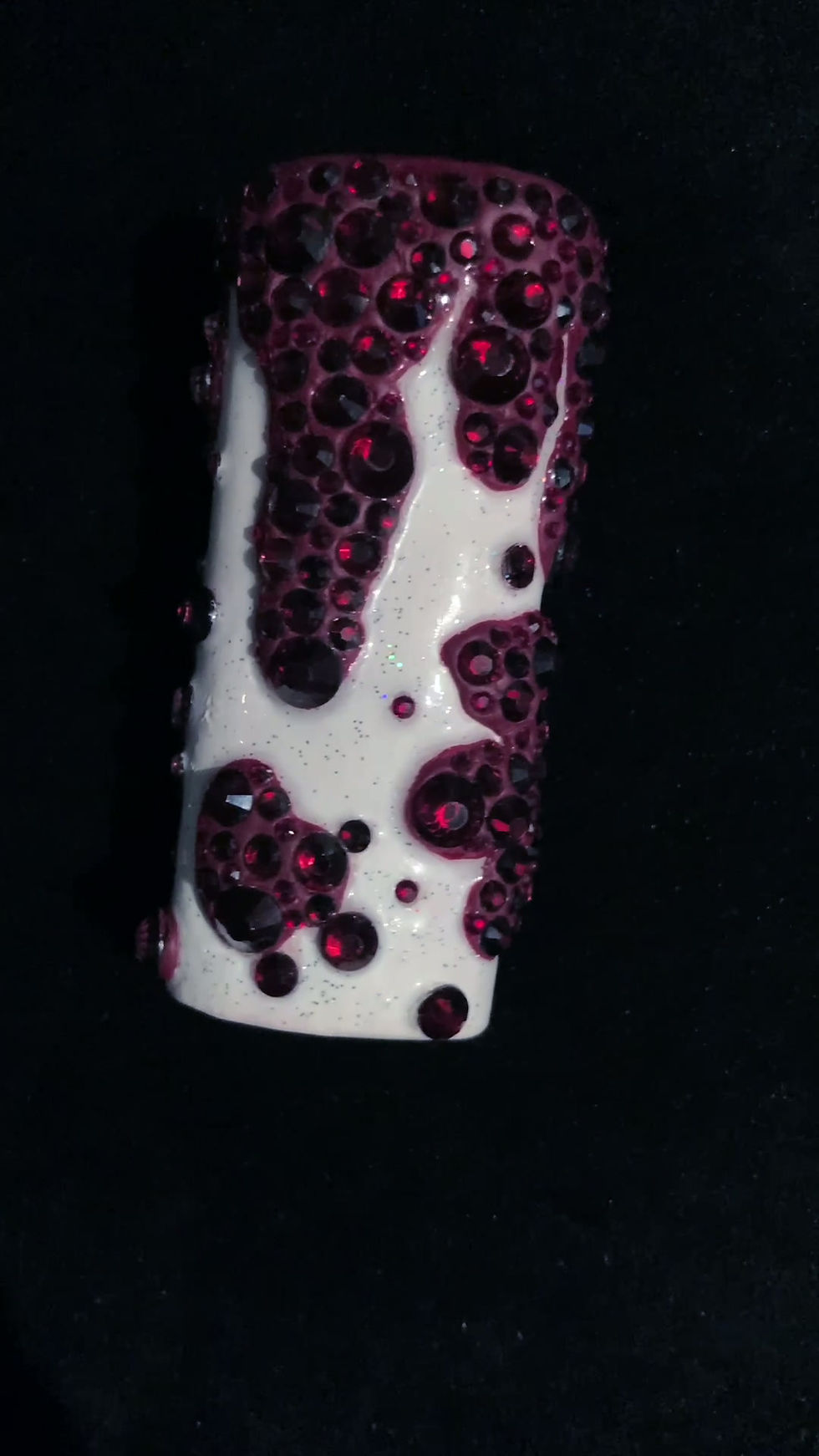 Thumbnail: Bloody Rhinestone Horror-Lover Lighter Case