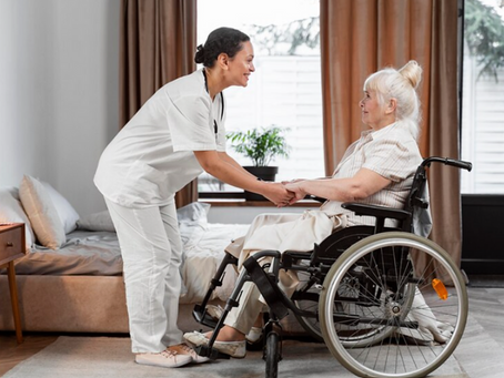 What Can You Expect in Assisted Living? A Comprehensive Guide for New Residents
