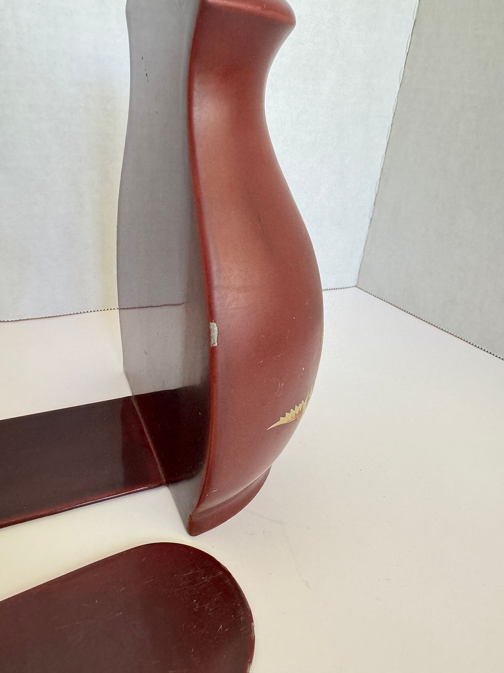 Thumbnail: Vintage Maruni Red Handmade Occupied Japan Floral Dry Vase Bookends