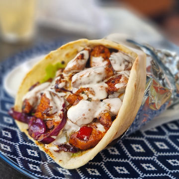 Akilla, Big Kahoona Shawarmas