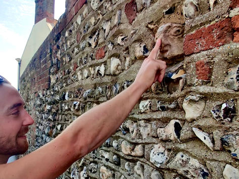 Stroking Rudyard Kipling's nose