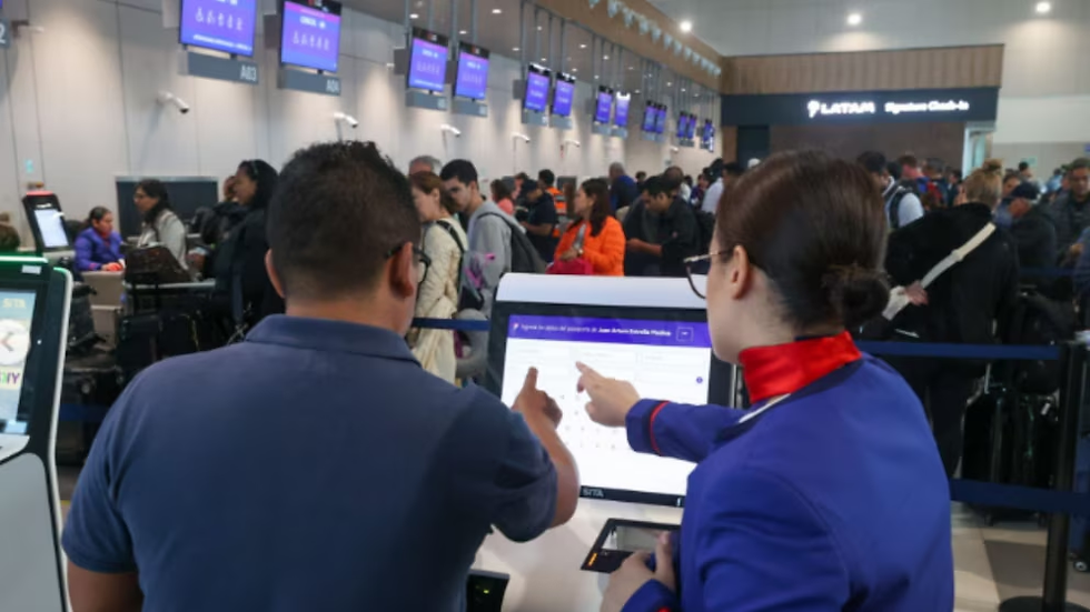 El monitoreo evaluó cinco etapas del tránsito de pasajeros del 3 al 12 de junio, según la IATA. Fuente: Andina