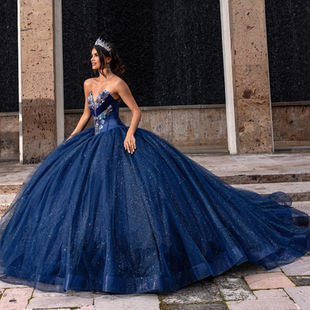 Quinceañera New York| www.aym-couture.com