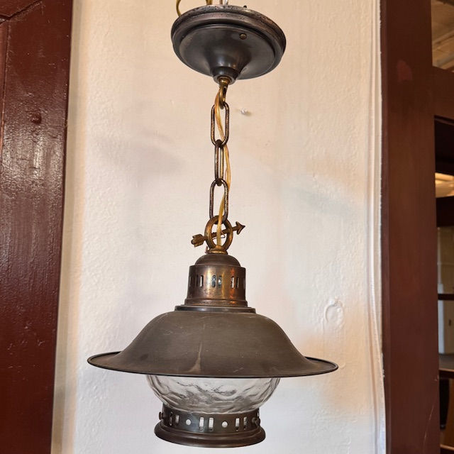 Circle Arrow 1940's bar light