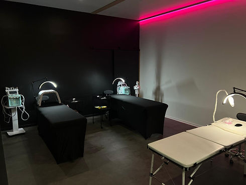 WhatsApp Image 2023-12-01 at 19.33.43.jpeg