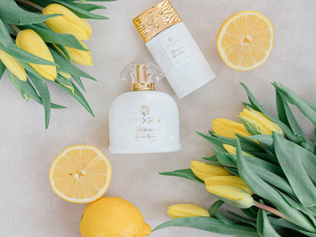 Le guide pour choisir son parfum en fonction des familles olfactives 