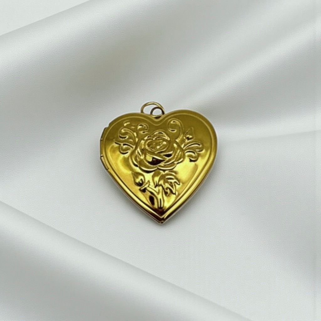 Rose Heart Locket