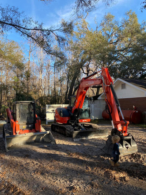 County Line Land Clearing services North Florida for land clearing, stump grinding, site prep, tree removal and more. 