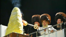 מעמד ההדלקה של האדמו"ר מסאטמאר במירון | Satmar Rebbe in Meron - Hadlukah - 2025