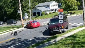 What's wrong with this intersection in Toms River? Concerned neighbor put up a crash cam 🤔