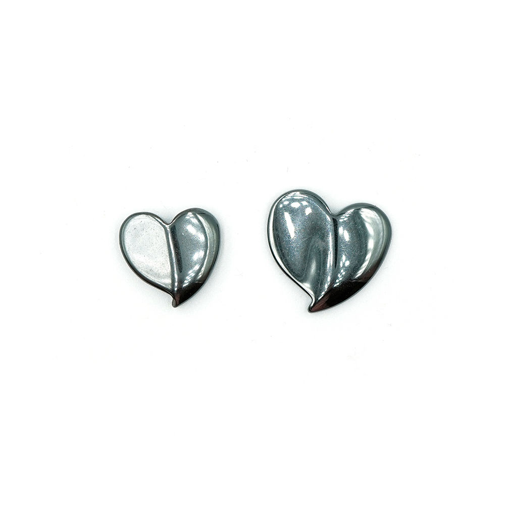 One hole drilled Hematite one-sided crooked heart cab 單凸歪頭桃心鐵膽戒面半洞珠