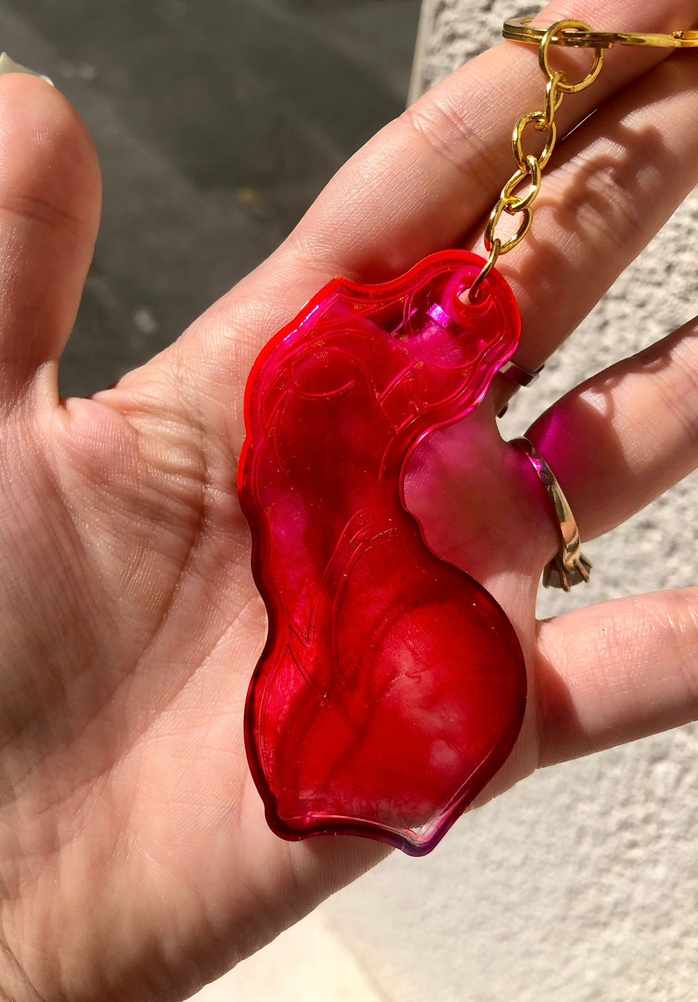 Miniatura: ✨ Portachiavi corpo femminile in resina