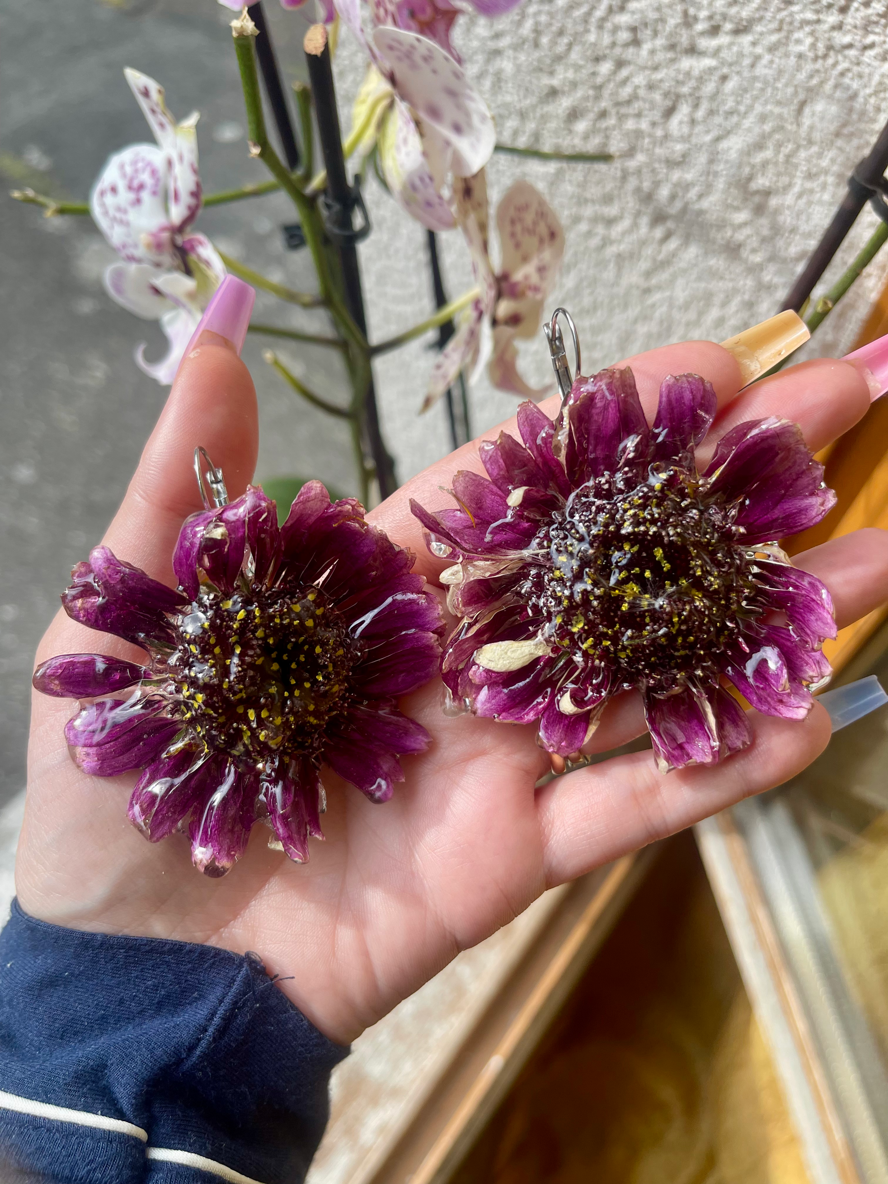 🌼 Orecchini con vere gerbere essiccate – Edizione unica handmade 🌼