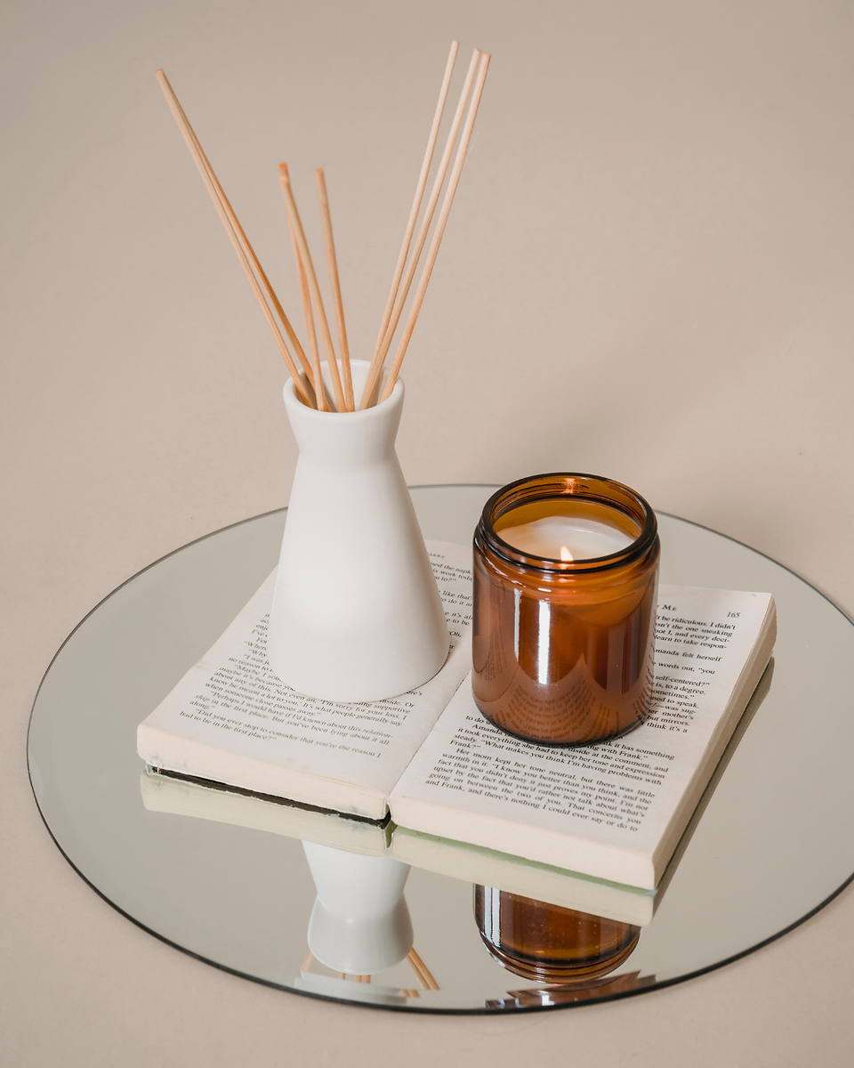 aesthetic candle 