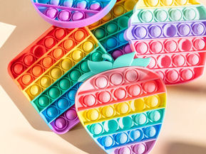 Creative Ways to Use a Pop-It Fidget in Speech Therapy