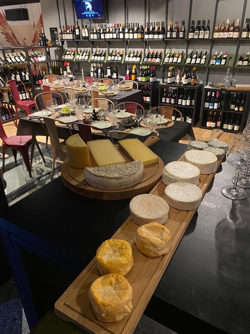 Atelier dégustation fromages AOP - Mons Formation et Bike and Wine