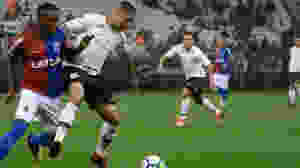 O Corinthians voltou a vencer no Campeonato Brasileiro após quatro jogos em branco