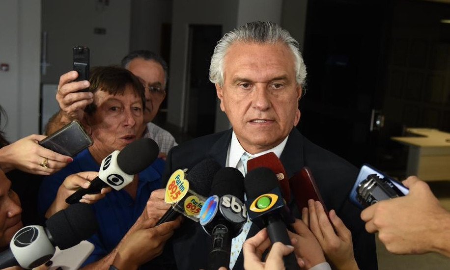 Caiado anuncia demissões e fechamento de unidades do Vapt Vupt