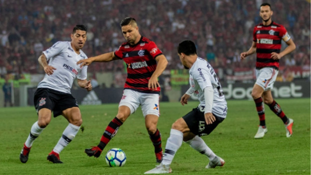 Flamengo e Corinthians empatam e decisão de quem vai à final da Copa do Brasil é adiada