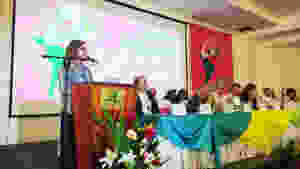 Gleisi Hoffmann declara apoio irrestrito do PT à ditadura venezuelana
