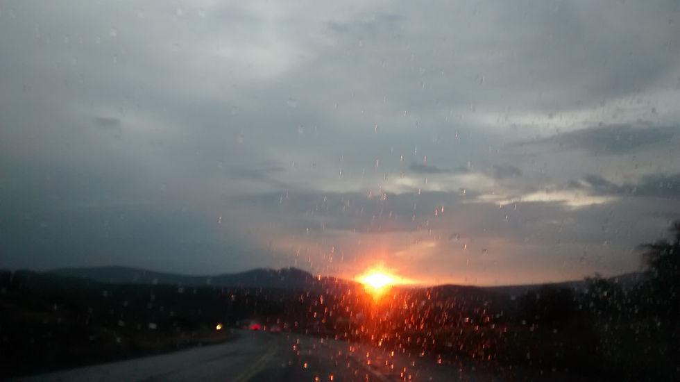 AMANECER URUAPAN