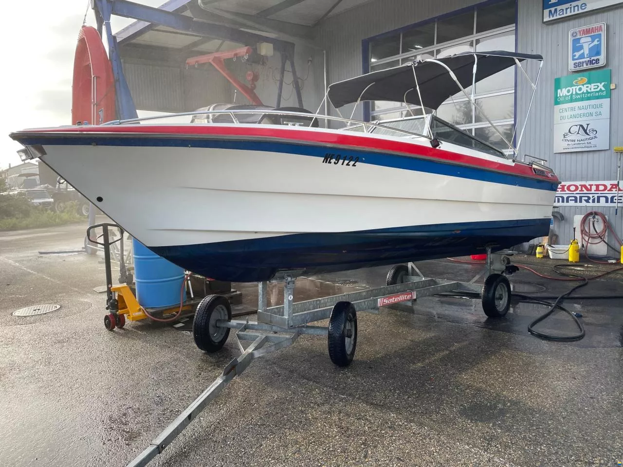 Schweizer Saphir 700 Offshore
