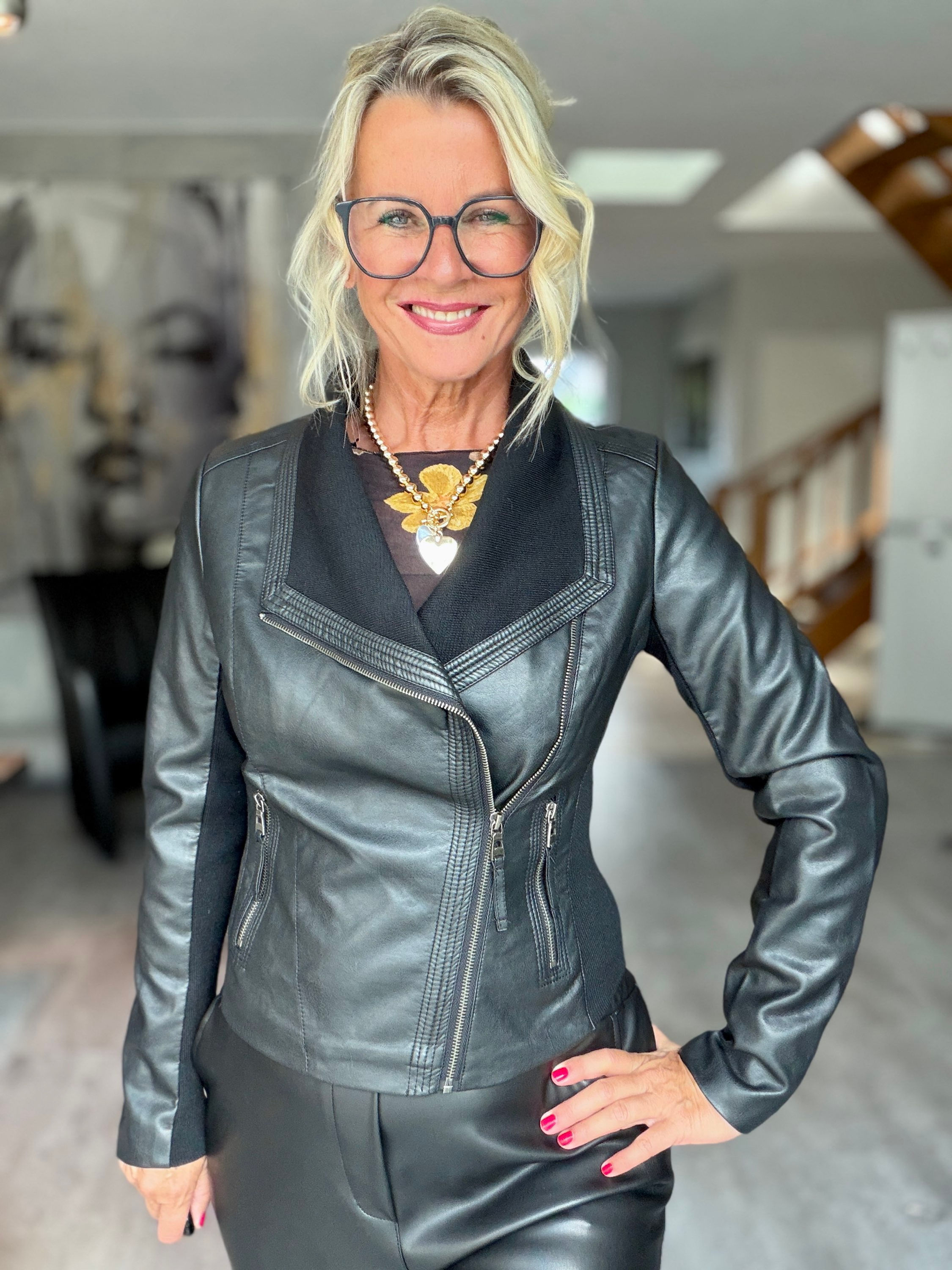 Jacke im Bikerstil Lederimitat Schwarz
