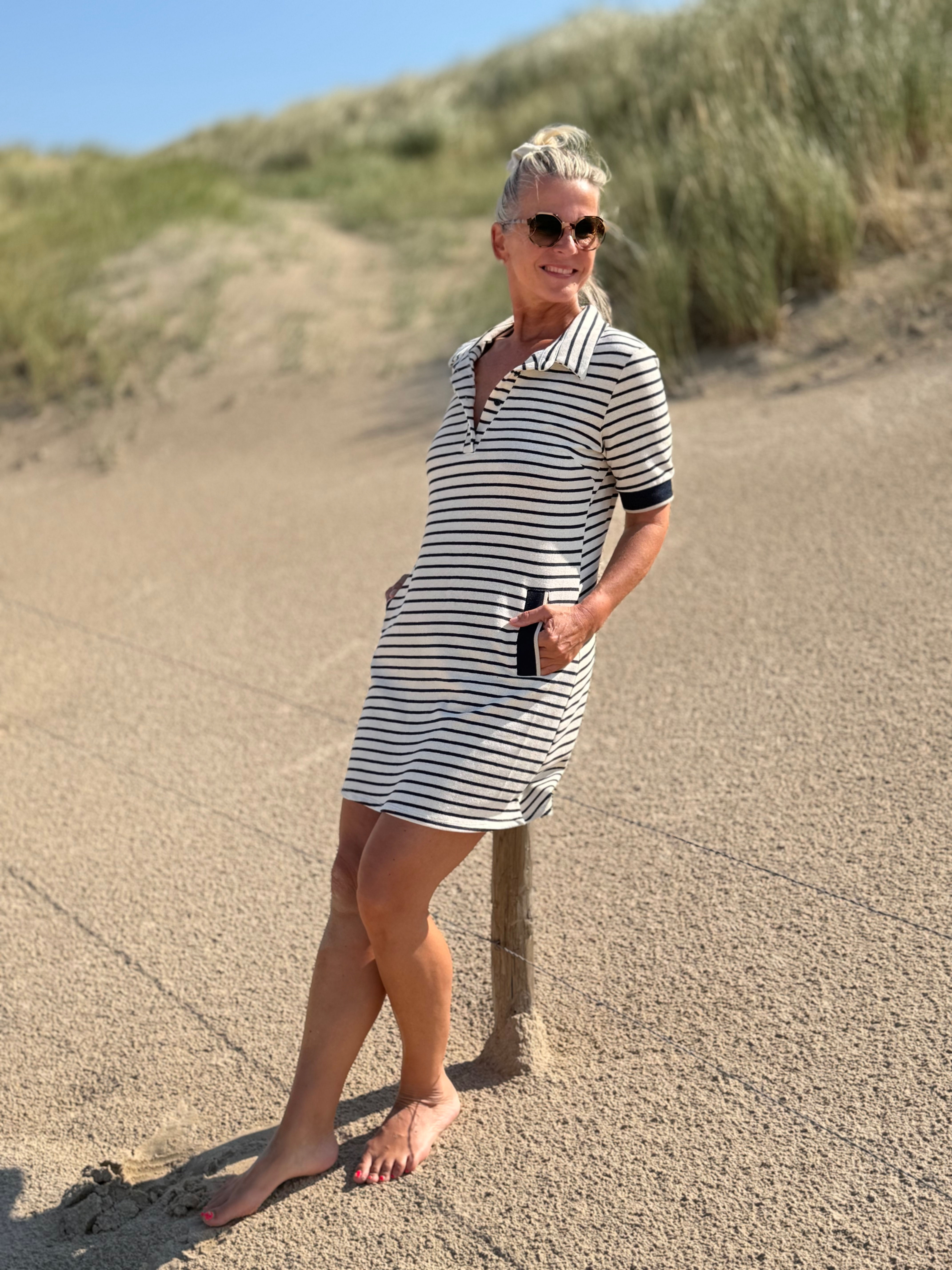 Kleid in maritimen Style
